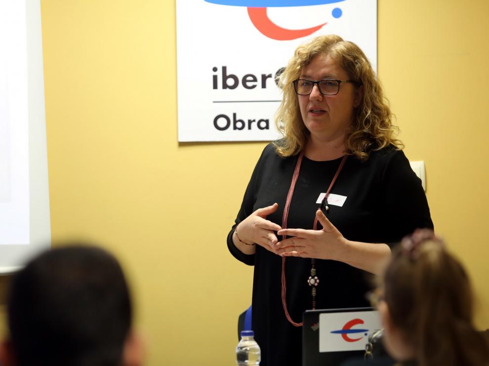 Laura Morro: "El trabajador social está cara a cara con el dolor"