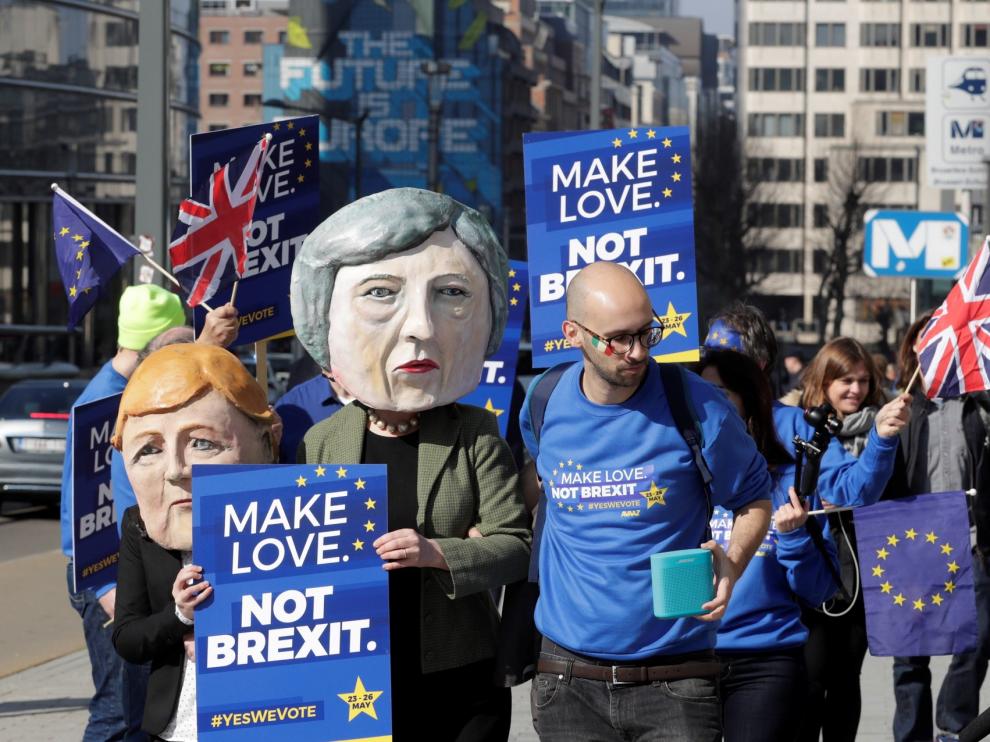 La UE pone el 22 de mayo como fecha para el "brexit"