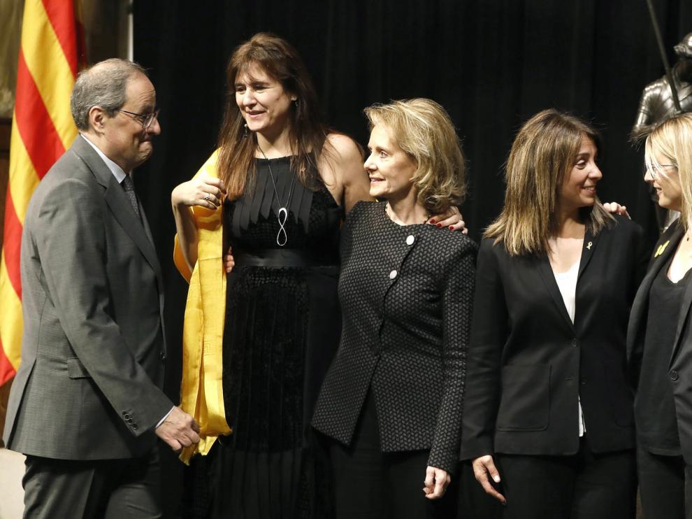 Torra llama a "reforzar todos los frentes" políticos en Cataluña