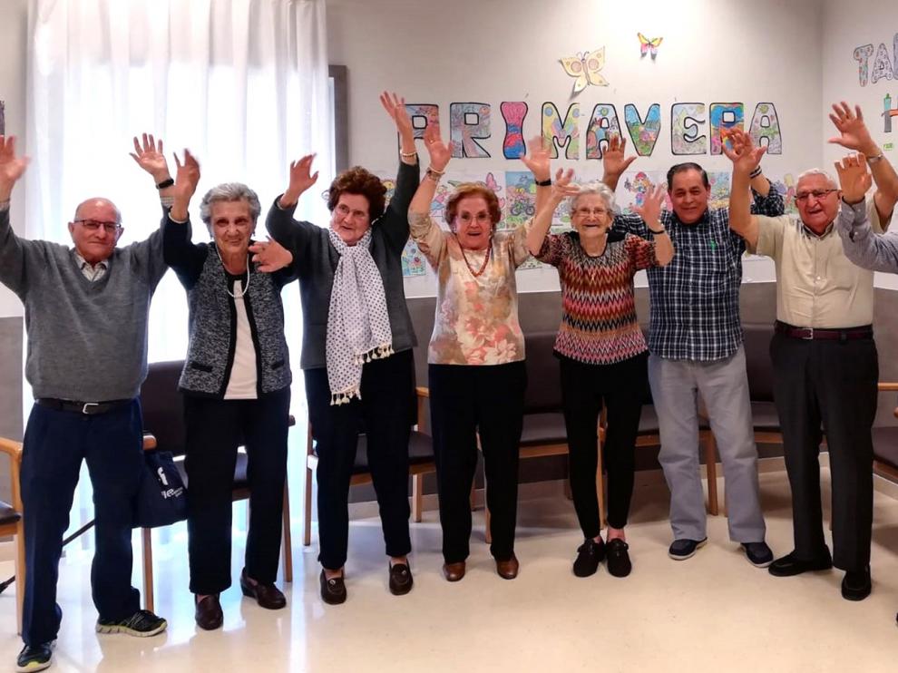 Los mayores de la residencia de Tardienta, a solo unas horas de vivir su sueño de ver al Huesca en el Bernabéu