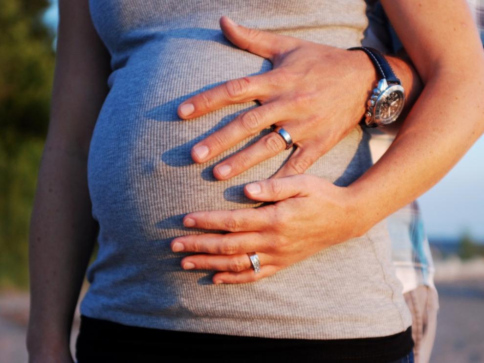 Devolución del IRPF por maternidad y paternidad a casi 21.000 aragoneses