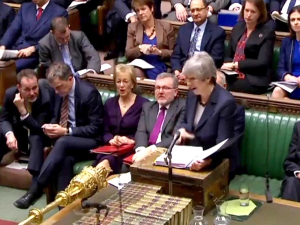 May dimitirá antes de la segunda fase de negociación con la UE