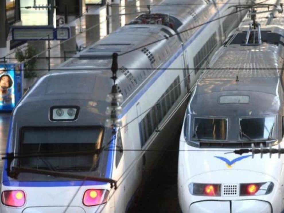 Renfe asegura que ya tiene trenes para comenzar con el servicios del AVE 'low cost'
