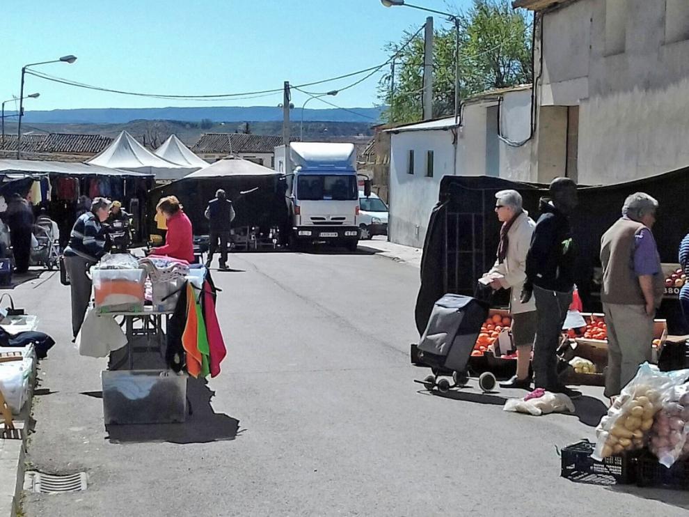 Mercadillo en Lanaja