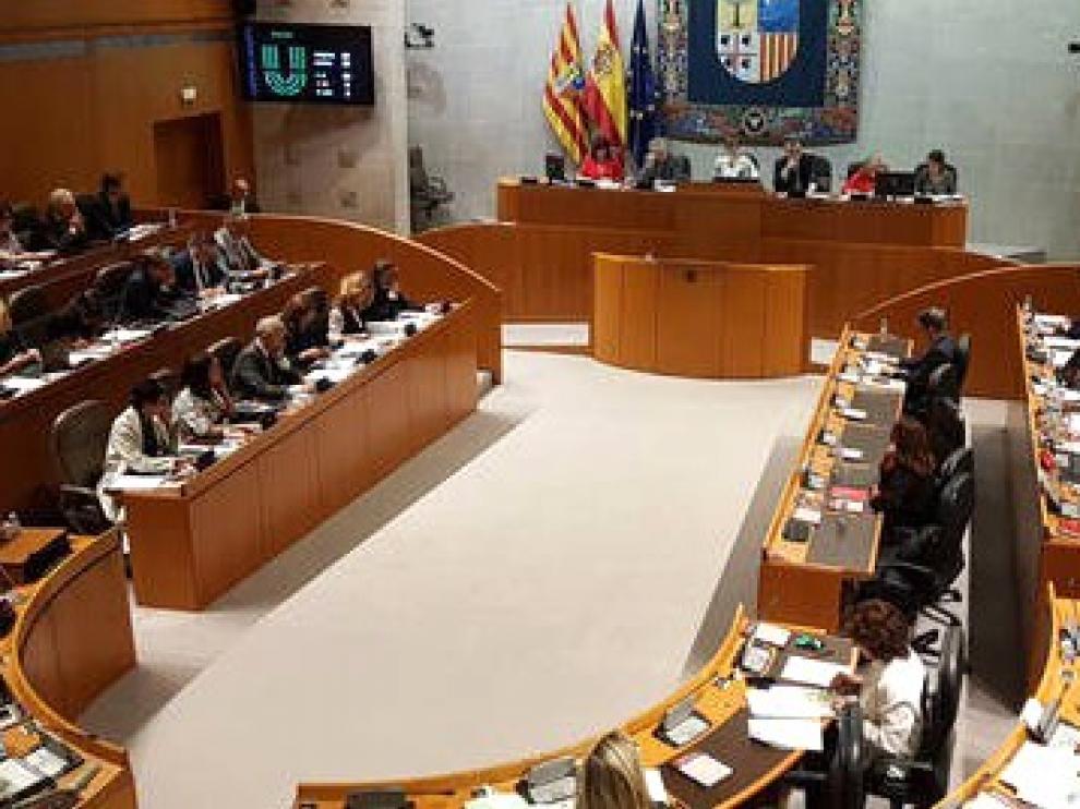Unanimidad en las Cortes de Aragón para mantener los 14 escaños de la provincia de Teruel