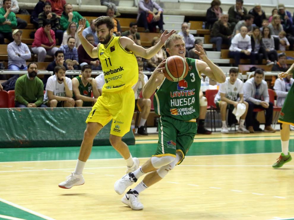 Javier Rodríguez: "Huesca es justo ganador porque ha tenido más ganas"
