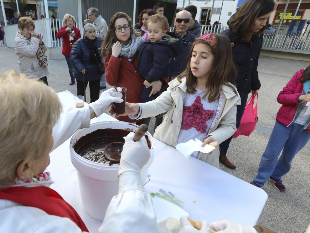El barrio de San Lorenzo de Huesca dedica a la infancia en las fiestas de Montserrat
