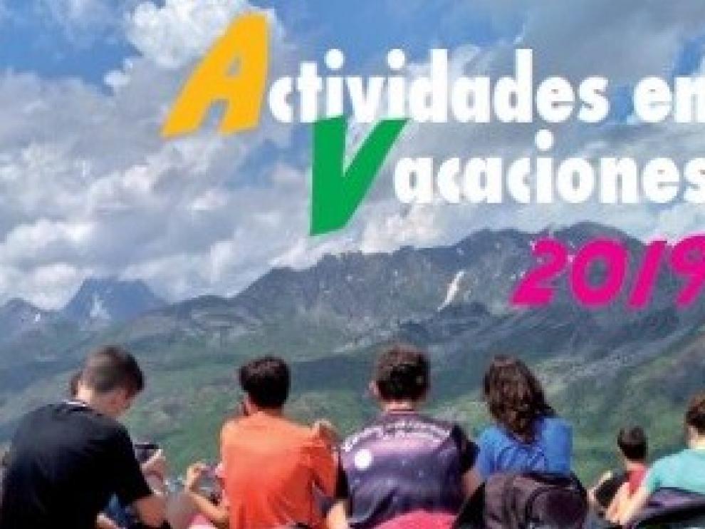 El IAJ imparte un curso sobre lectura de mapas y manejo de GPS con menores