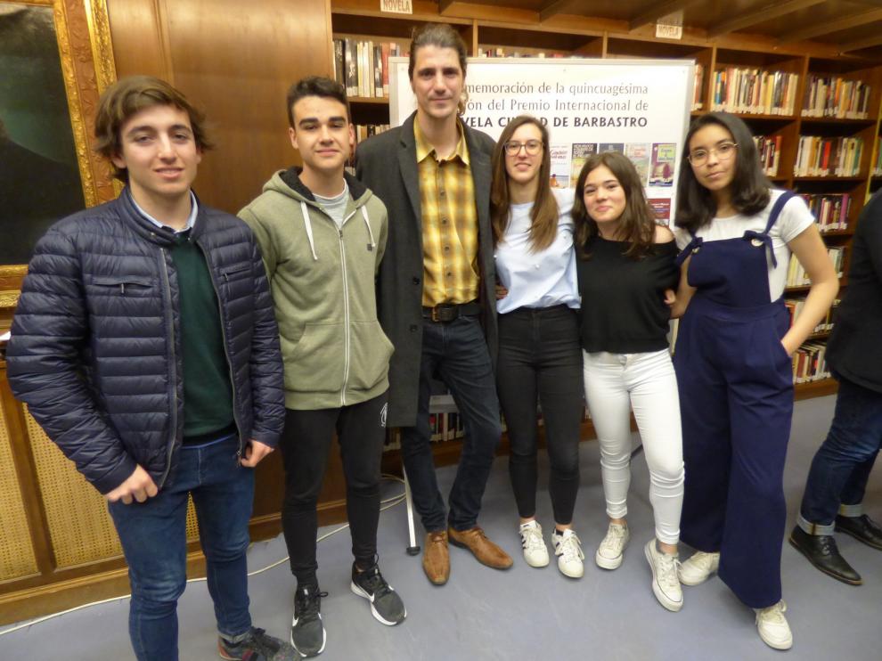 Florencia del Campo gana el Premio de Novela de Barbastro