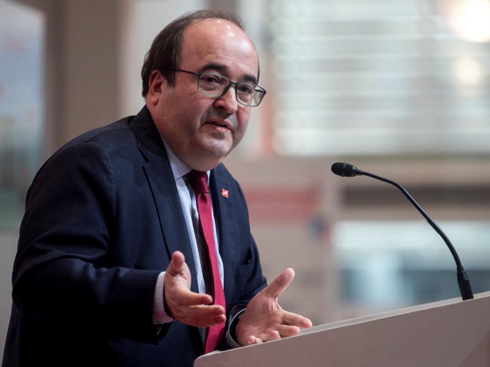 Sánchez da la sorpresa y premia a Miquel Iceta con la presidencia del Senado