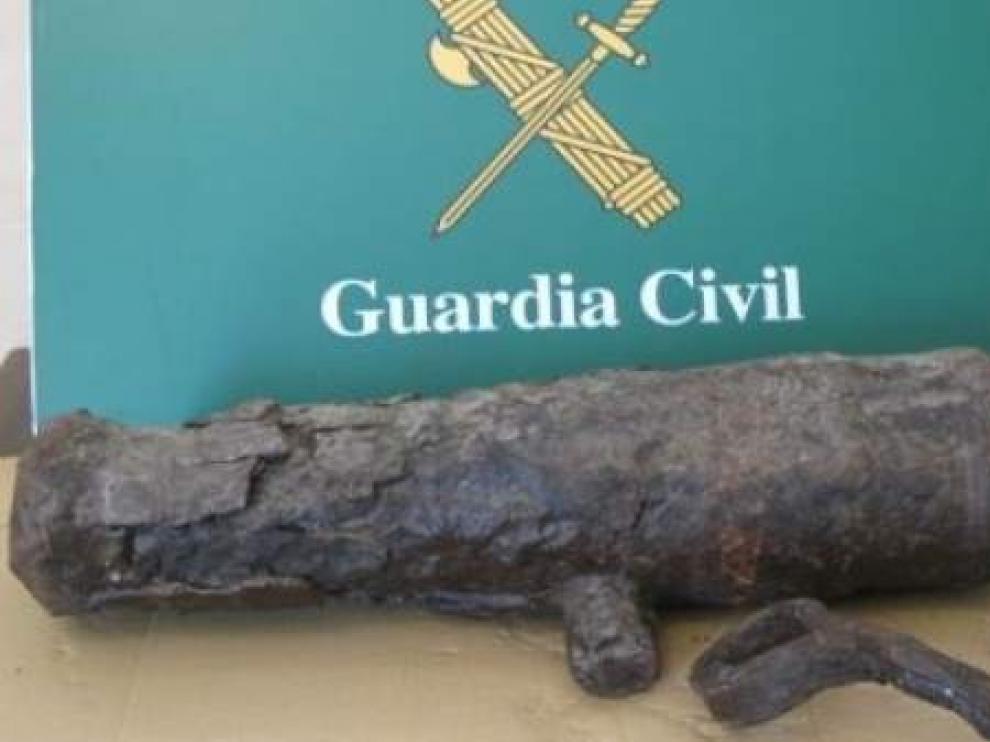 Incautan un cañón del siglo XVII a la venta en internet desde Gerona