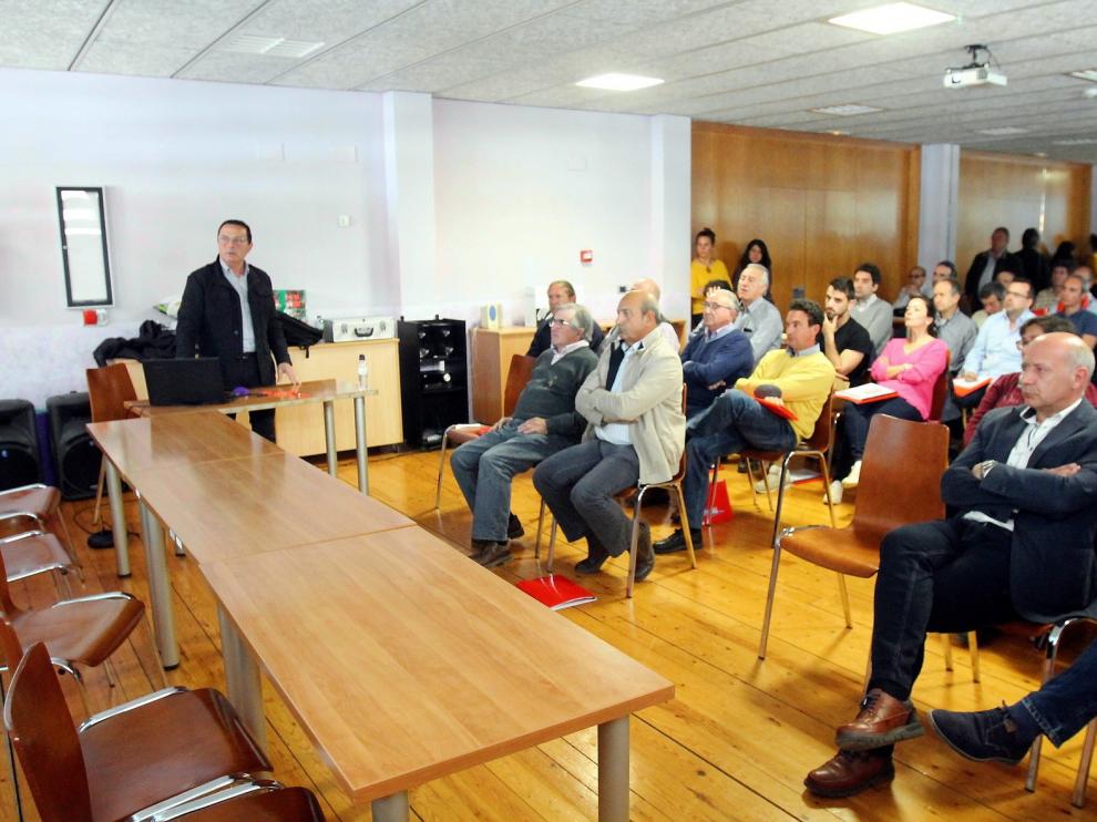 Proponen impulsar los procesos de transformación de la almendra