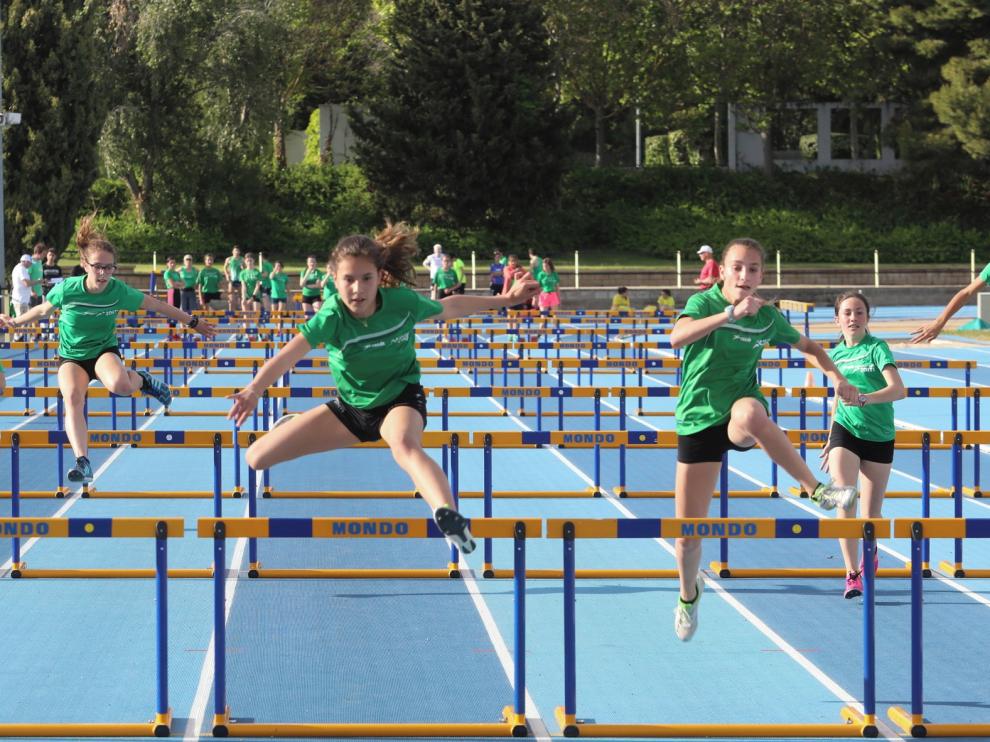 Santolaria y Cajal ya tienen la Liga Municipal tras la la quinta jornada de la Liga de Atletismo