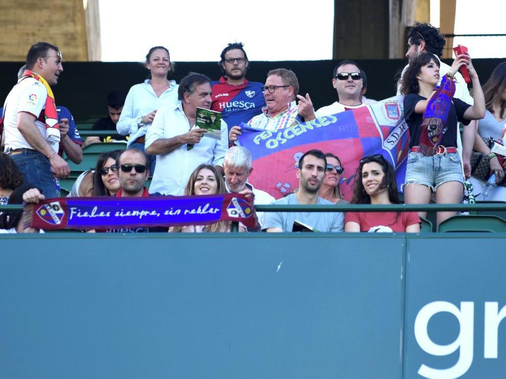 El Huesca, acompañado por sus fieles hasta el fin del mundo