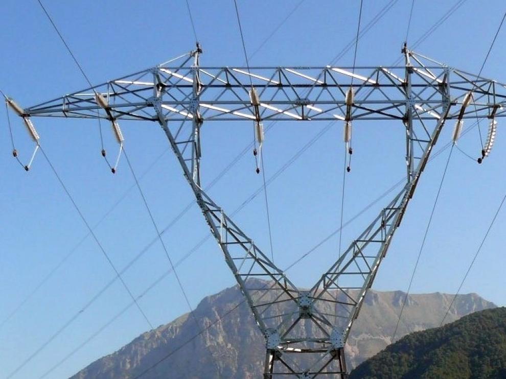 Endesa destina 100.000 euros a la mejora tecnológica de la red en el entorno de Aínsa