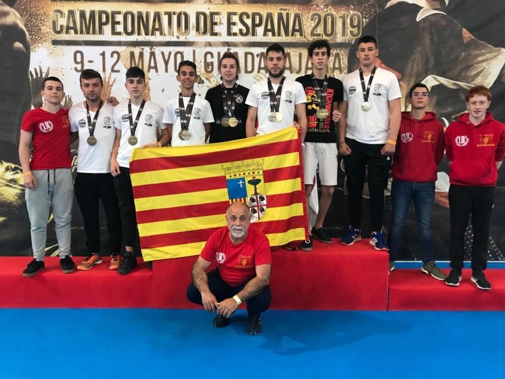 Doce medallas para las escuelas altoaragonesas