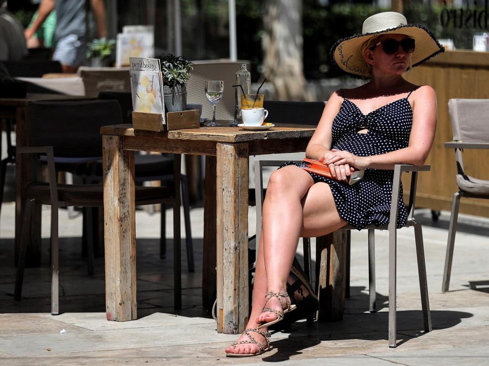 Frío de marzo pone fin a las temperaturas veraniegas desde este jueves hasta el domingo y la lluvia afectará a la mitad norte