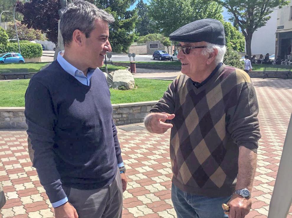 El PP "garantiza" pensiones y bienestar a los mayores