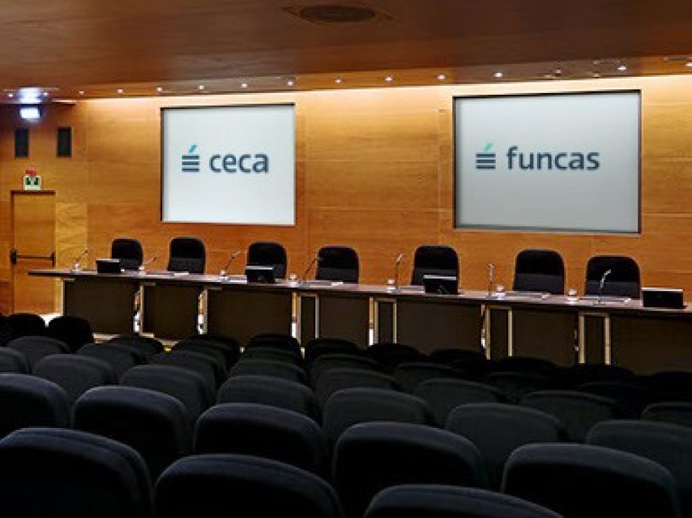 Funcas prevé un déficit público del 2,3 % en 2019