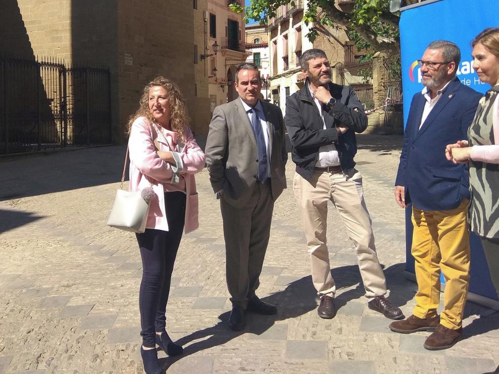El PP aspira a convertir Huesca en referente turístico y comercial