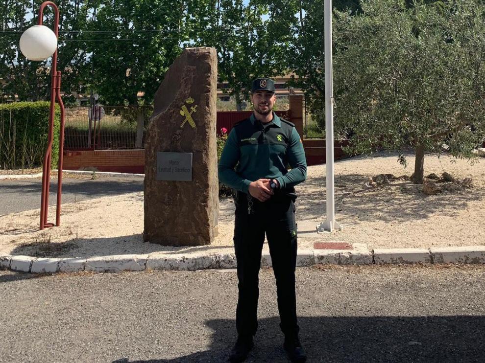 Un guardia civil salva la vida a una mujer en Monzón, gracias a su perspicacia y rápida actuación
