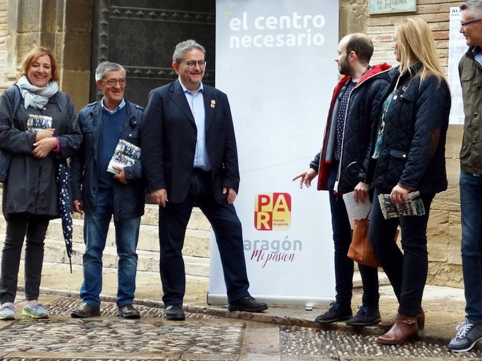 Carrera llama a votar al PAR "para un ayuntamiento moderado y estable"