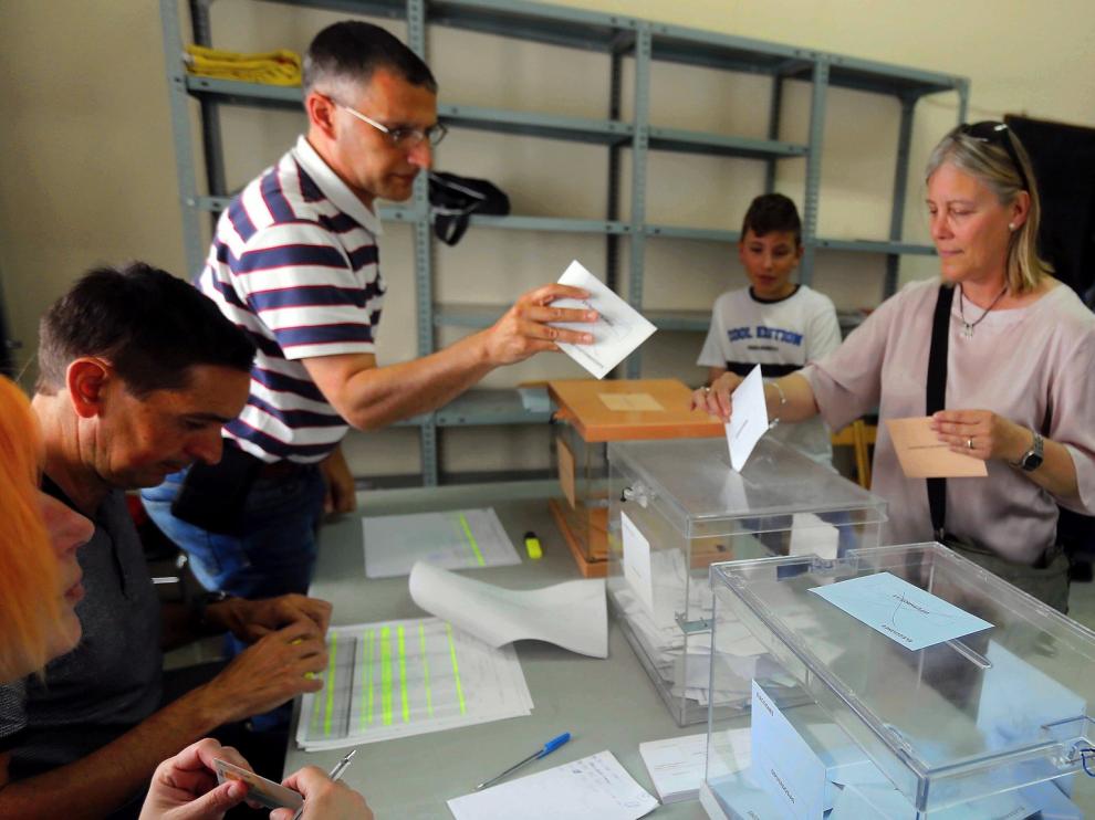 Las dos primeras mesas electorales constituidas en Aragón están en la provincia de Huesca