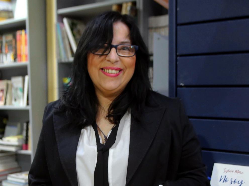 Sylvia Marx: "Las redes sociales son buenas, aunque hay que usarlas con control"
