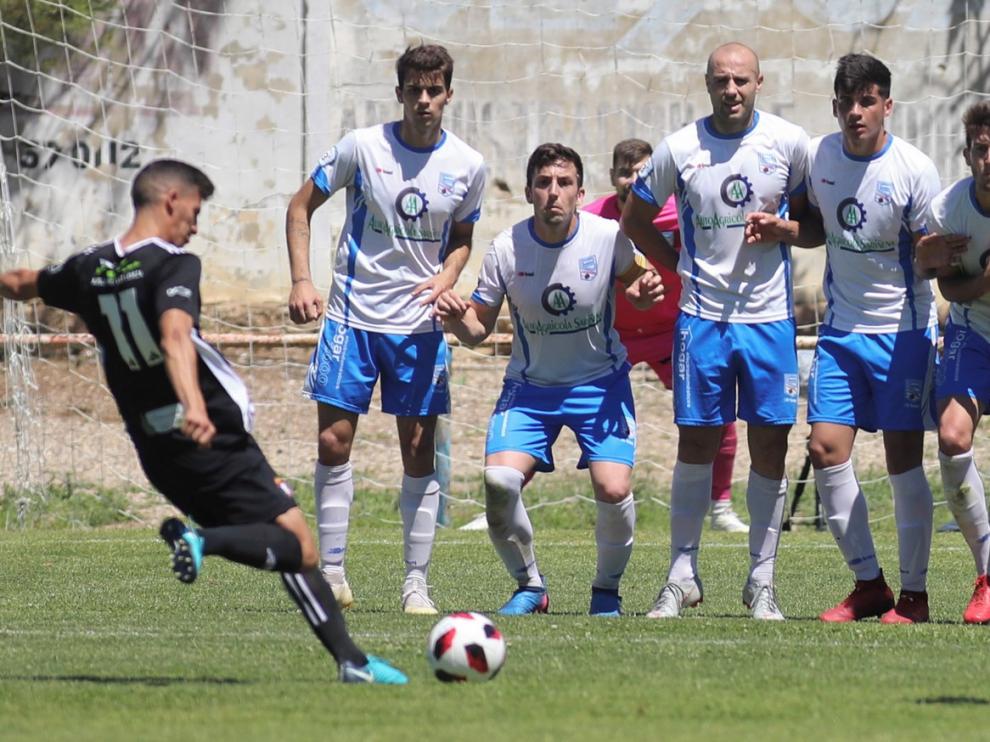 El Sariñena resuelve el contrato con IPC