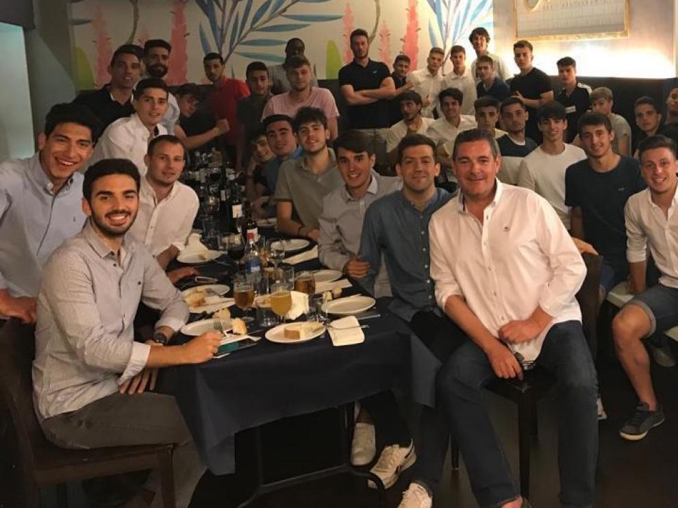 Cena de ascensos del filial y juvenil del Huesca
