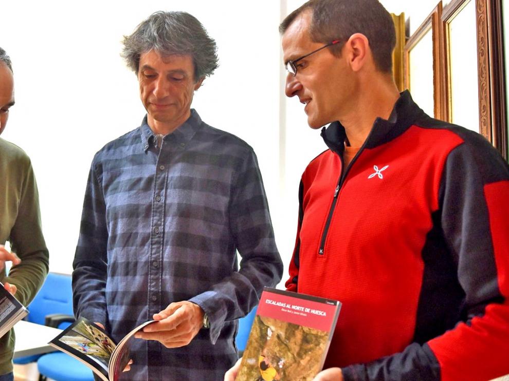 Óscar Buil y Javier Oliván: "Estas sierras son interesantes y con sectores de escalada para todos los niveles"