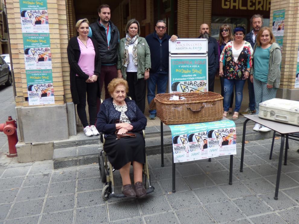 Los comerciantes de la calle Joaquín Costa de Barbastro quieren recuperar su identidad