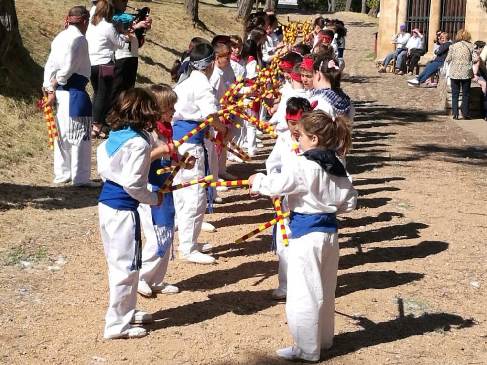 Tradición y emoción para honrar este sábado a San Medardo en las fiestas de Benabarre