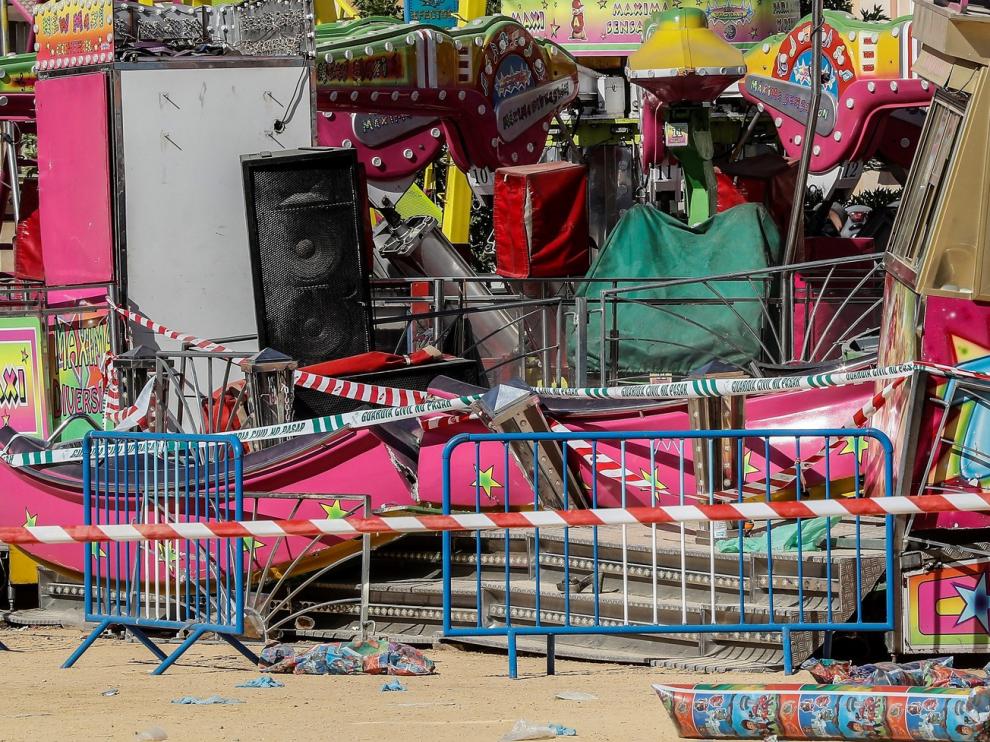 Heridas 28 personas en el accidente de una atracción en la feria sevillana de La Rinconada