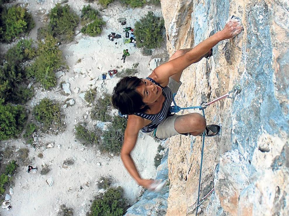 Los deportistas del Centro de Tecnificación de Corea eligen Rodellar para prácticas de escalada