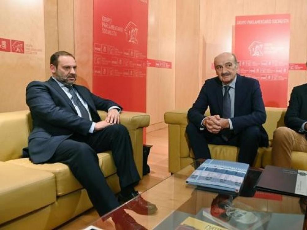 El Partido Regionalista Cántabro, primer apoyo de Sánchez para la investidura