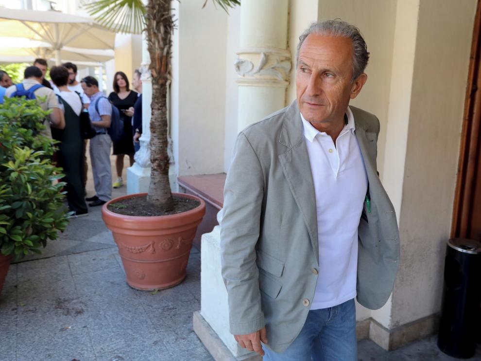 Petón niega la existencia de una ayuda de la RFEF al Huesca
