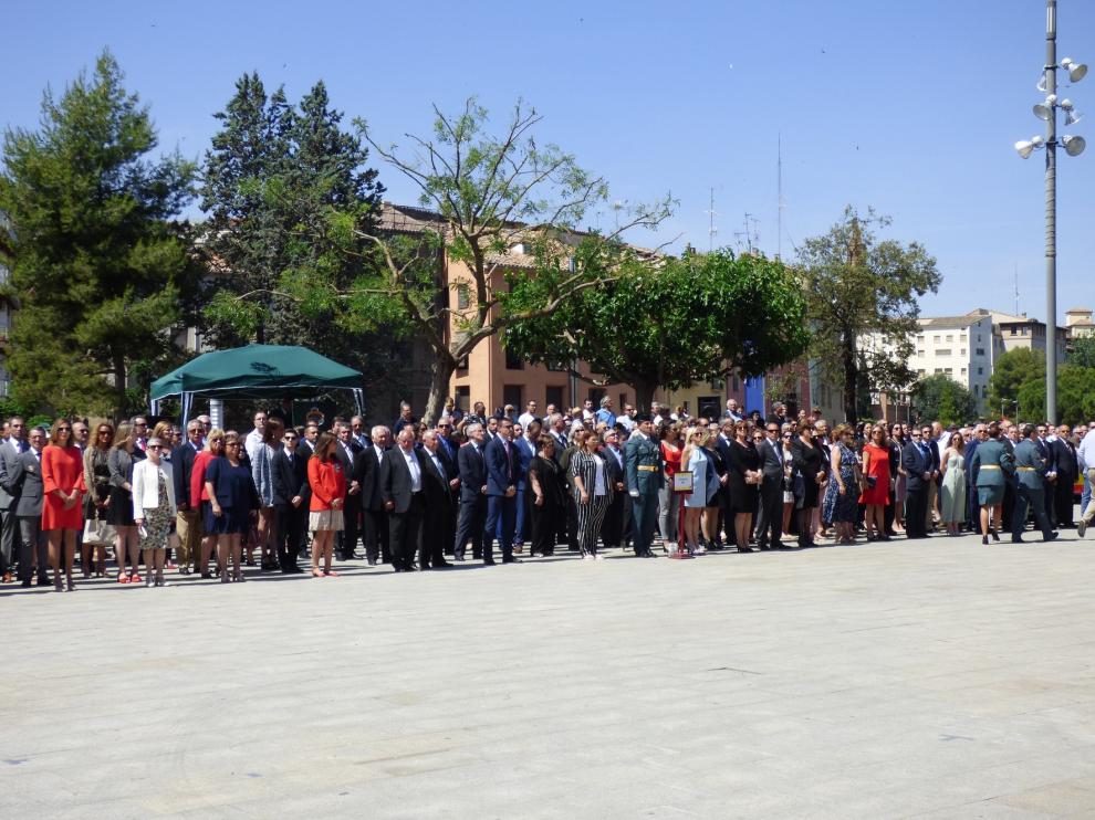 Emotiva jura de bandera civil en Barbastro ante mil personas
