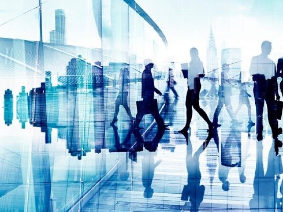 El Gobierno convoca 8.102 plazas de oferta pública de 2018 y 2019