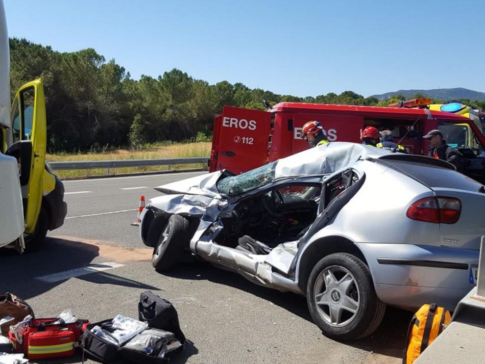 Fallece un joven y su hermana resulta herida grave, en una colisión en Graus