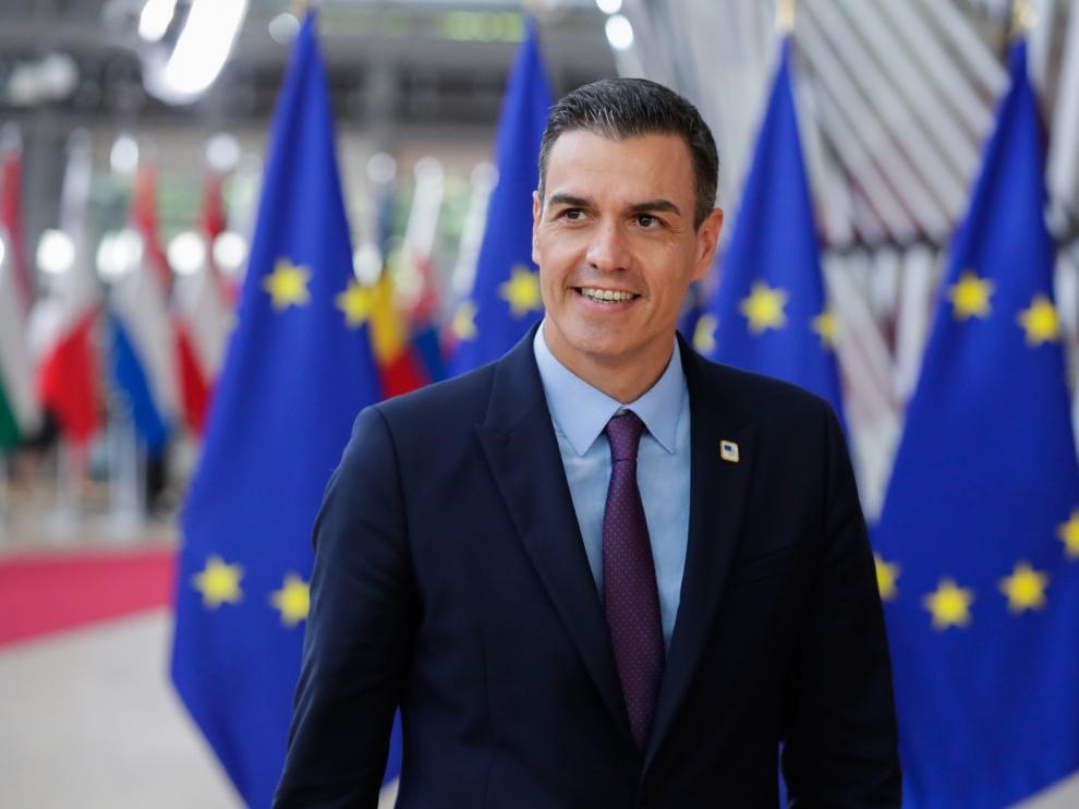 Sánchez aumenta la presión sobre PP y Cs ante su investidura