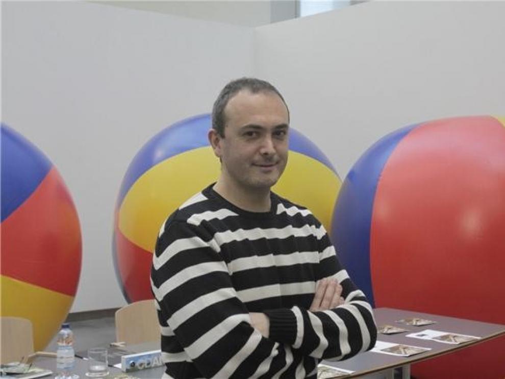 El artista visual Albert Gusi imparte un taller en el Festival de Fotografía Emergente de Barbastro