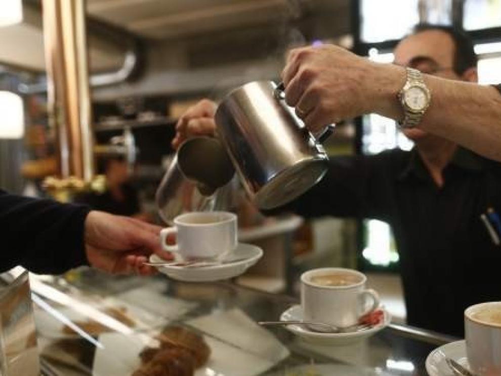 El sueldo más habitual en España se dispara un 6 por ciento en un año