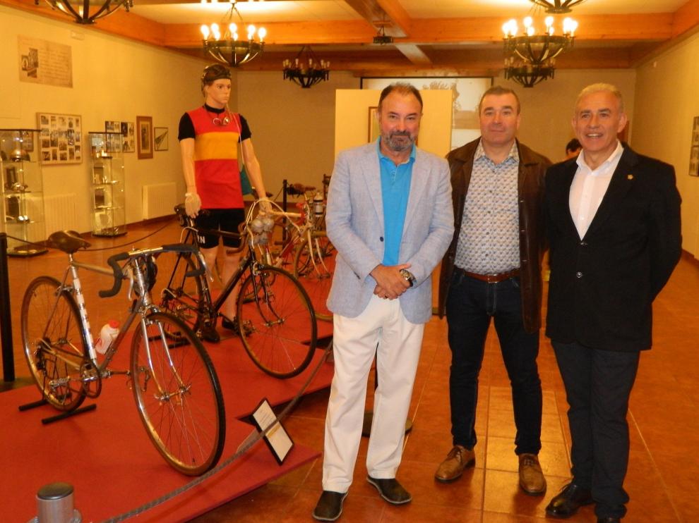 La Ciudadela de Jaca muestra la evolución de la bicicleta