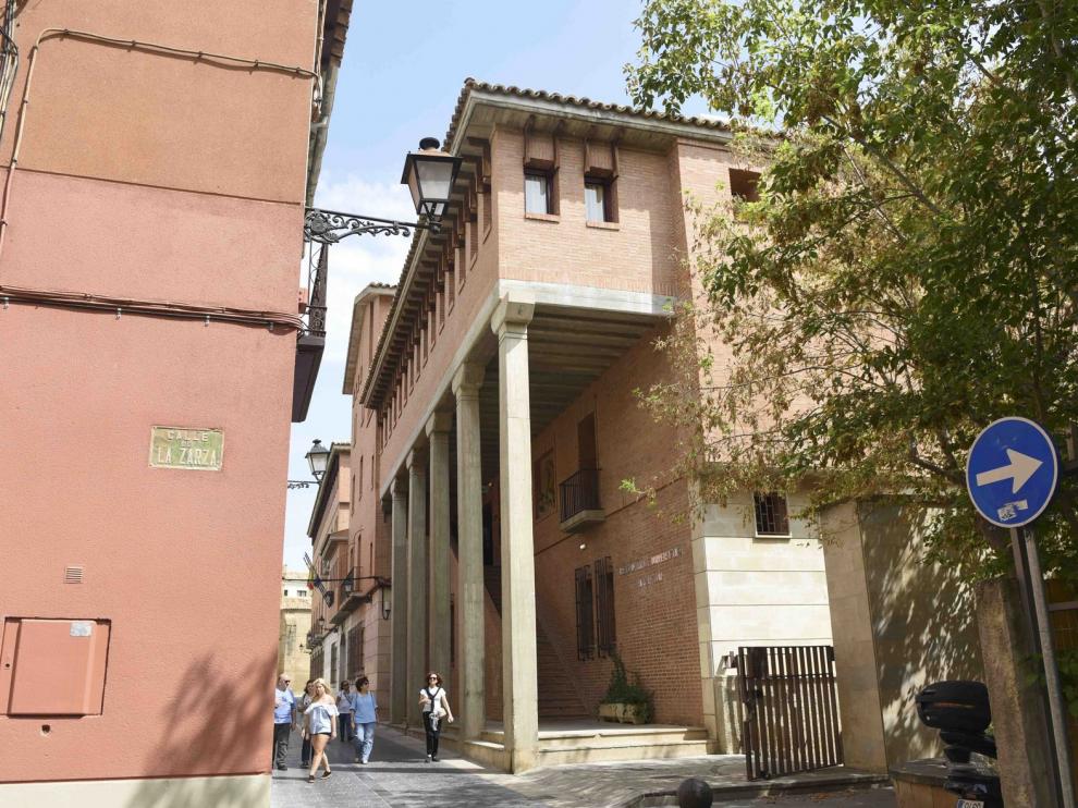 Mejora de accesibilidad en el Colegio Mayor y Ciencias de la Salud del Campus de Huesca