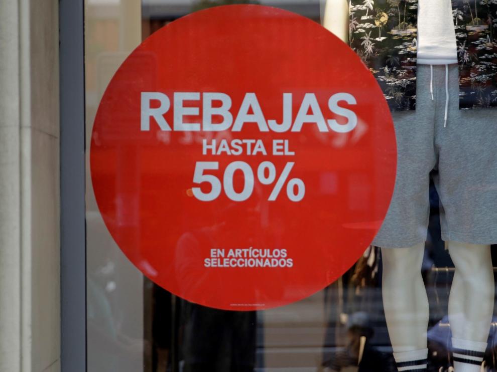 Rebajas verano crearán en Aragón cerca de 6.000 empleos, un 9,2 % más