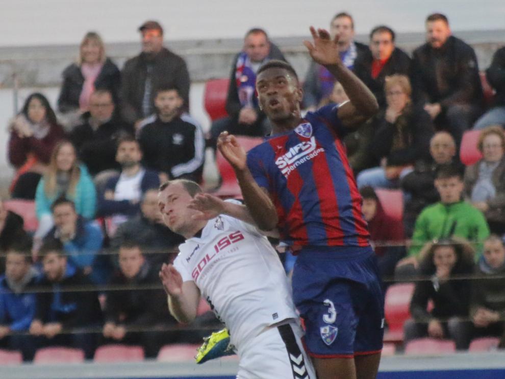 El Huesca apunta a Seoane y a Jair