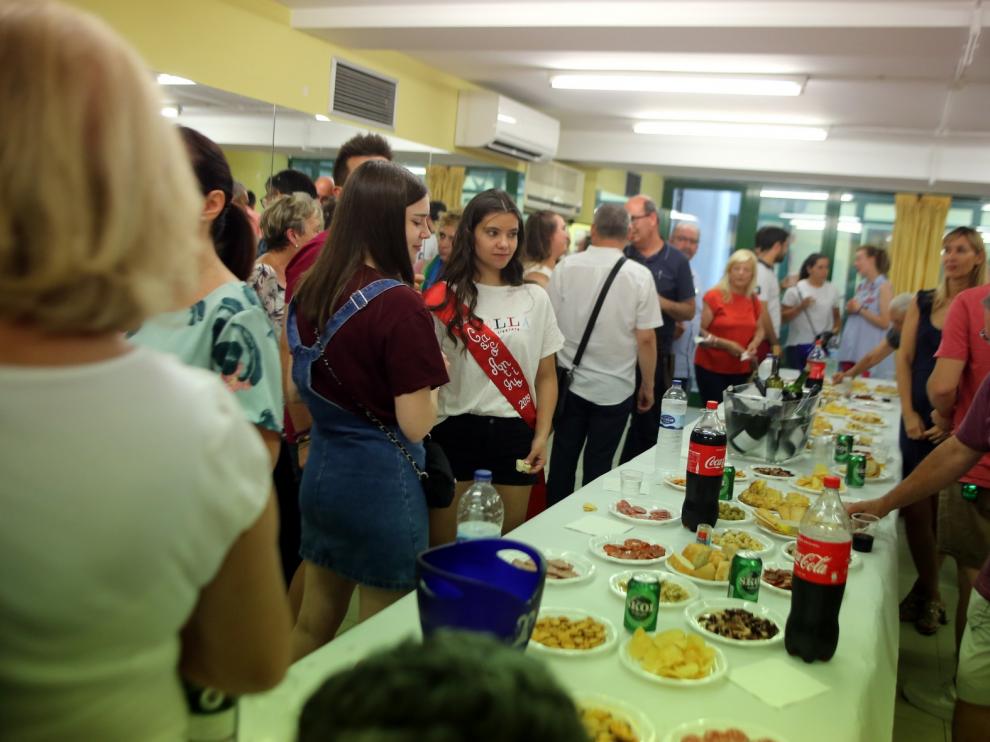 El Casco Viejo de Huesca celebra su confraternización con los demás barrios de la ciudad