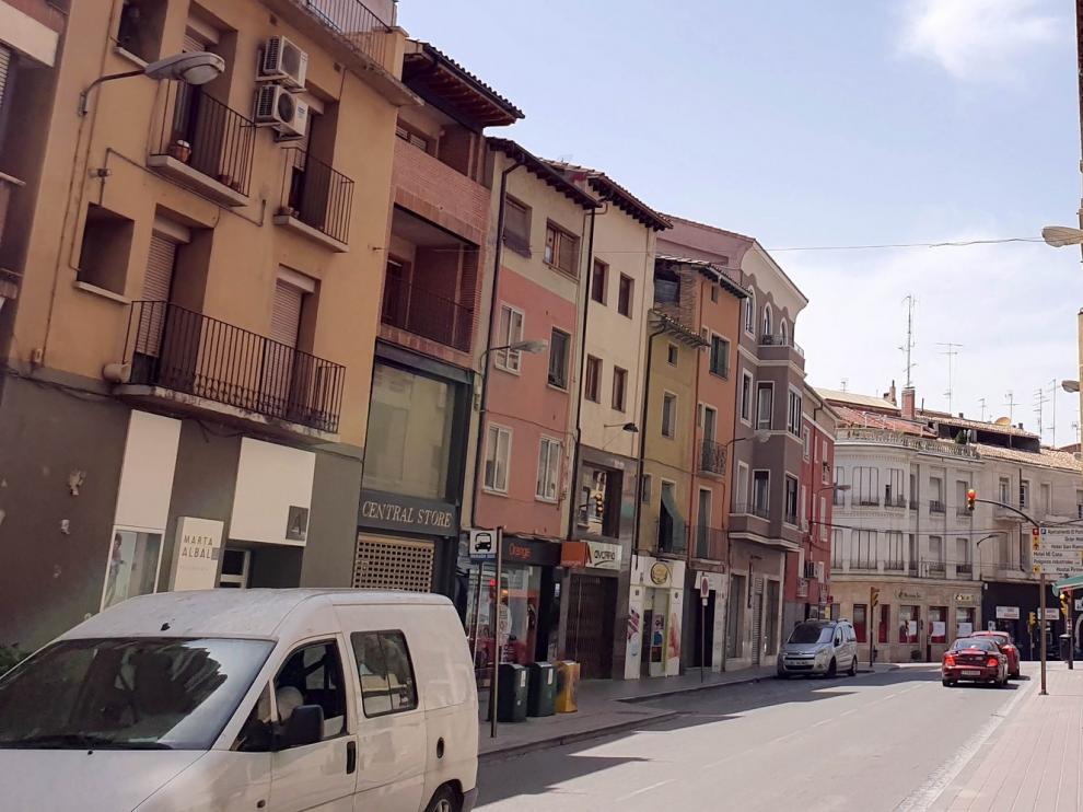 Fraga bate el récord de calor en Aragón y Huesca "mejora" su marca