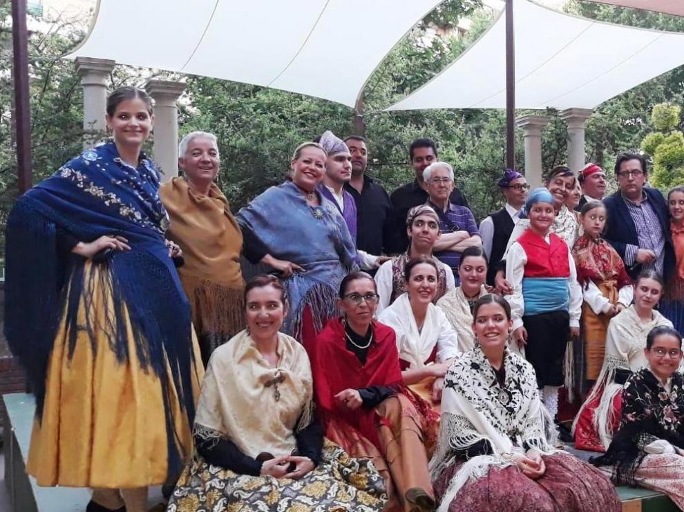 Alborozo estrena la "Jota de las Ermitas" en Huesca